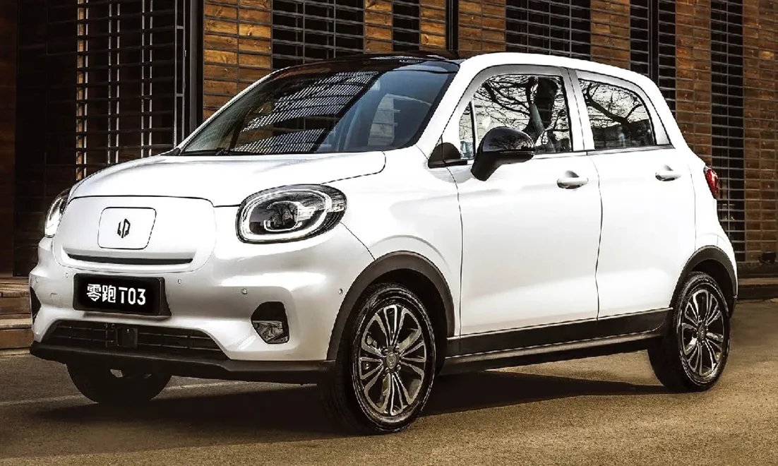 LEAPMOTOR TO3 (2022)